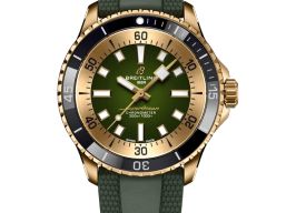 Breitling Superocean 42 N17375201L1S1 (2026) - Green dial 42 mm Bronze case