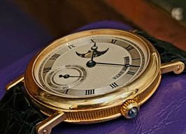 Breguet Classique 3300BA (Unknown (random serial)) - White dial 33 mm Yellow Gold case