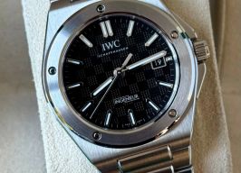 IWC Ingenieur Automatic IW328901 (2022) - Zwart wijzerplaat 40mm Staal