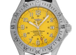 Breitling Superocean A17345 -