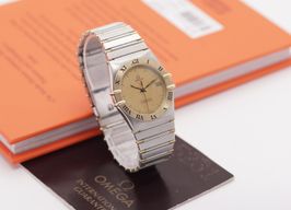 Omega Constellation 398.087 (1986) - Champagne dial 34 mm Gold/Steel case