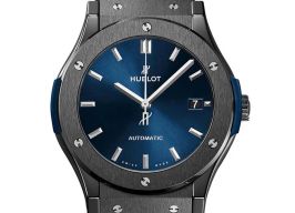 Hublot Classic Fusion Blue 542.CM.7170.RX (2024) - Blauw wijzerplaat 42mm Keramiek