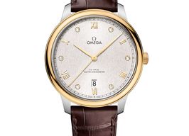 Omega De Ville 434.23.40.20.52.001 (2025) - Zilver wijzerplaat 40mm Goud/Staal