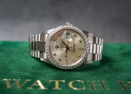Rolex Day-Date 36 18349 (1990) - Silver dial 36 mm White Gold case