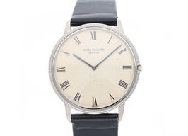 Patek Philippe Calatrava 3590 (Unknown (random serial)) - Beige dial 36 mm White Gold case