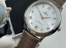 Omega De Ville Prestige 434.13.34.20.55.001 (2024) - Parelmoer wijzerplaat 34mm Staal