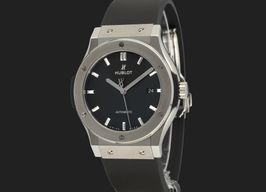 Hublot Classic Fusion 542.NX.1171.RX (Onbekend (willekeurig serienummer)) - Zwart wijzerplaat 42mm Titanium