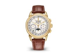 Patek Philippe Perpetual Calendar Chronograph 5270J-001 (2025) - Zilver wijzerplaat 41mm Geelgoud