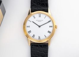 Patek Philippe Calatrava 3591 (1985) - Silver dial 34 mm White Gold case