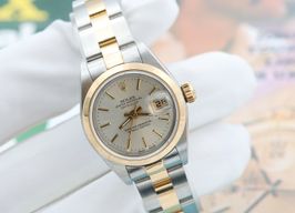 Rolex Lady-Datejust 69163 (Onbekend (willekeurig serienummer)) - Zilver wijzerplaat 26mm Goud/Staal