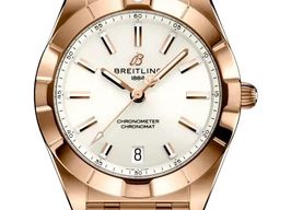 Breitling Chronomat R77310101A1R1 (2023) - Wit wijzerplaat 32mm Roodgoud