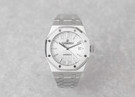 Audemars Piguet Royal Oak Selfwinding 15400ST.OO.1220ST.01 (2020) - Black dial 41 mm Steel case