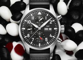 IWC Pilot Chronograph IW378001 (2023) - Zwart wijzerplaat 43mm Staal