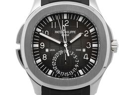Patek Philippe Aquanaut 5164A-001 (2022) - Black dial 41 mm Steel case