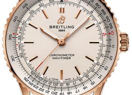 Breitling Navitimer R17329F41G1P1 (2026) - Zilver wijzerplaat 41mm Roodgoud