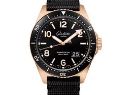 Glashütte Original SeaQ Panorama Date 1-36-13-03-90-35 (2024) - Black dial 43 mm Red Gold case