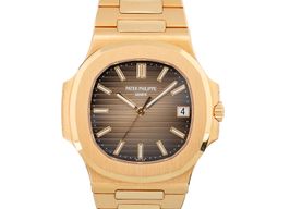 Patek Philippe Nautilus 5711/1R-001 (2016) - Brown dial 40 mm Rose Gold case