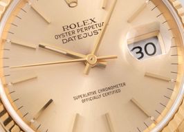 Rolex Datejust 36 16238 (1990) - Champagne wijzerplaat 36mm Geelgoud