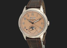 Patek Philippe Perpetual Calendar 5320G-011 -