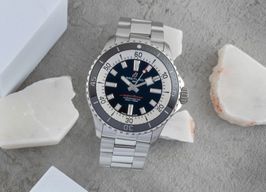 Breitling Superocean 42 A17375211B1A1 (Unknown (random serial)) - Black dial 42 mm Steel case