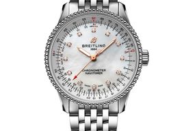 Breitling Navitimer A17395211A1A1 (2023) - Wit wijzerplaat 35mm Staal