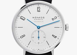 NOMOS Tangente Neomatik 140 (2022) - White dial 39 mm Steel case