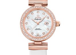Omega De Ville Ladymatic 425.67.34.20.55.008 (2025) - Pearl dial 34 mm Rose Gold case
