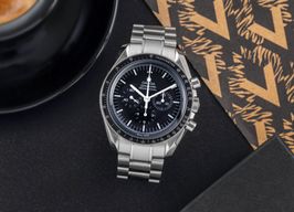 Omega Speedmaster Professional Moonwatch 311.30.42.30.01.005 (2019) - Black dial 42 mm Steel case