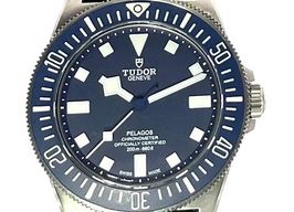 Tudor Pelagos 25707B/22 (2022) - Blue dial 42 mm Titanium case