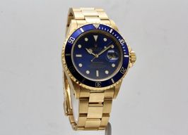 Rolex Submariner Date 16808 (1988) - Blue dial 40 mm Yellow Gold case