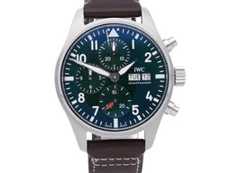 IWC Pilot Chronograph IW388103 (2022) - Green dial 41 mm Steel case