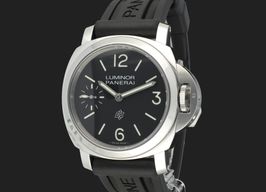 Panerai Luminor PAM01084 (2023) - Zwart wijzerplaat 44mm Staal