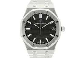 Audemars Piguet Royal Oak Selfwinding 15500ST.OO.1220ST.03 (2019) - Black dial 41 mm Steel case