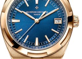 Vacheron Constantin Overseas 4500V/110R-B705 (2023) - Blue dial 42 mm Rose Gold case