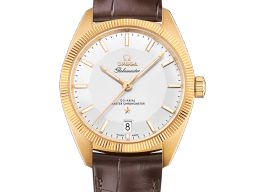 Omega Globemaster 130.53.39.21.02.002 (2025) - Zilver wijzerplaat 39mm Geelgoud