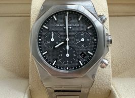 Girard-Perregaux Laureato 81020-21-3263-1CM (2025) - Grey dial 42 mm Titanium case
