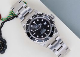 Rolex Sea-Dweller 4000 16600 (2004) - Black dial 40 mm Steel case