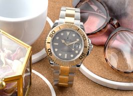 Rolex Yacht-Master 40 16623 (Onbekend (willekeurig serienummer)) - 40mm Goud/Staal