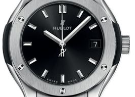 Hublot Classic Fusion Quartz 581.NX.1470.RX (2025) - Black dial 33 mm Titanium case