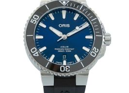 Oris Aquis Date 01 733 7766 4135-07 4 22 64FC (2023) - Blue dial 42 mm Steel case