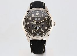 Patek Philippe Annual Calendar Travel Time 5326G-001 (2023) - Black dial 41 mm White Gold case