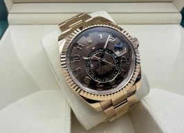 Rolex Sky-Dweller 326935 (2016) - 42mm Roségoud