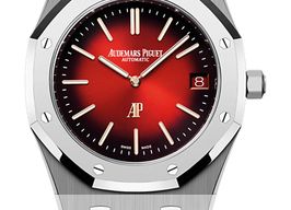Audemars Piguet Royal Oak Jumbo 16202XT.OO.1240XT.01 (2025) - Red dial 39 mm Titanium case