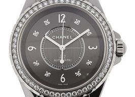 Chanel J12 H2566 (2024) - Grijs wijzerplaat 38mm Keramiek