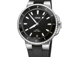 Oris Aquis Date 01 733 7792 4154-07 4 19 64FC -