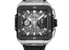 Hublot Square Bang 821.NM.0170.RX (2025) - Transparant wijzerplaat 42mm Titanium