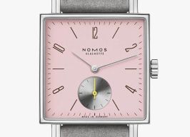 NOMOS Tetra 27 426 (2024) - Pink dial 28 mm Steel case