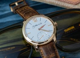 H. Moser & Cie. Endeavour 321.503-005 (2013) - White dial 40 mm Yellow Gold case