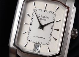 Glashütte Original Senator 1-39-20-01-01-04 (Unknown (random serial)) - Silver dial 30 mm Steel case