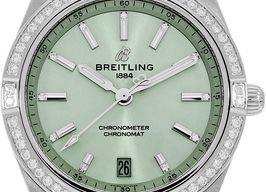 Breitling Chronomat 36 A10380611L1P1 (2023) - Green dial 36 mm Steel case